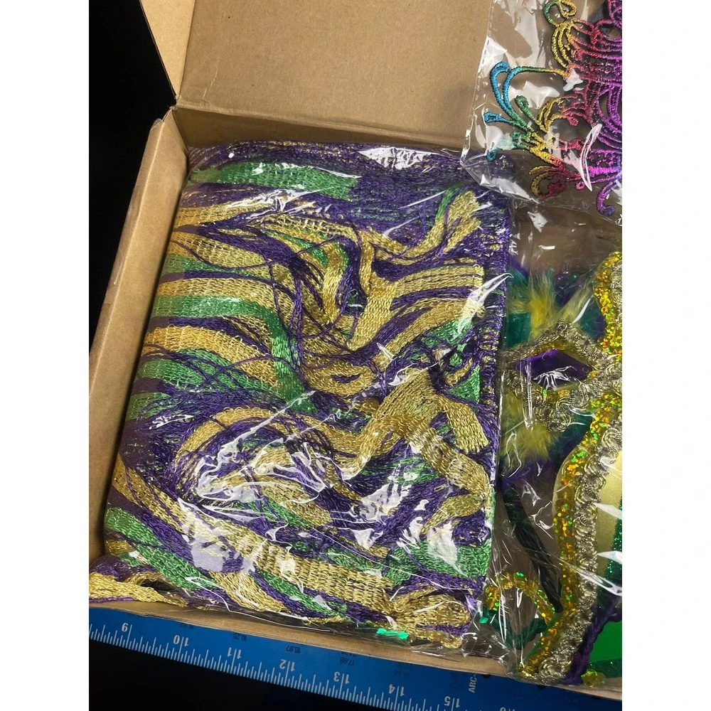 10 Pack Mardi Gras Masquerade‎ Mask Set Bulk Party Favors Purple Green Gold New